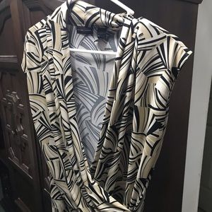 👚👕BUNDLE THIS 3 for $12